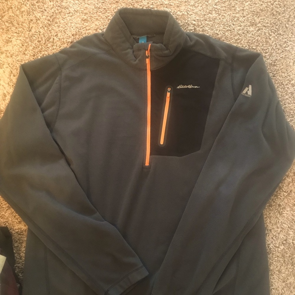 Men’s Eddie Bauer quarter zip pullover